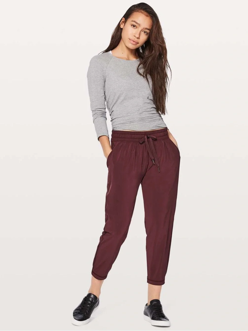 Lululemon Namaskar Crop Garnet Women’s 4 Swift Ultra Light Yoga 24” Stretch
